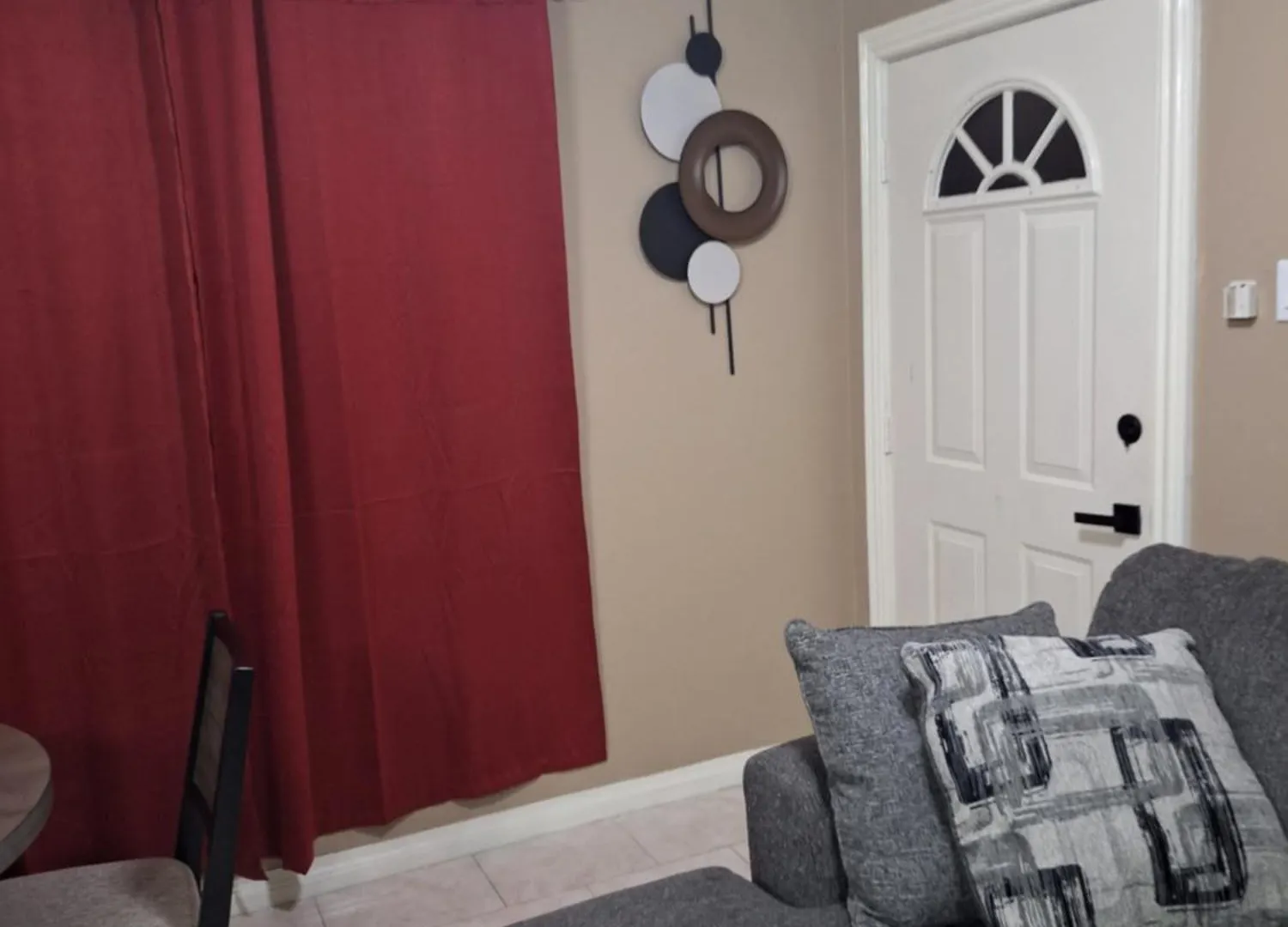 Chateau Central At Sunbury Apts Kingston